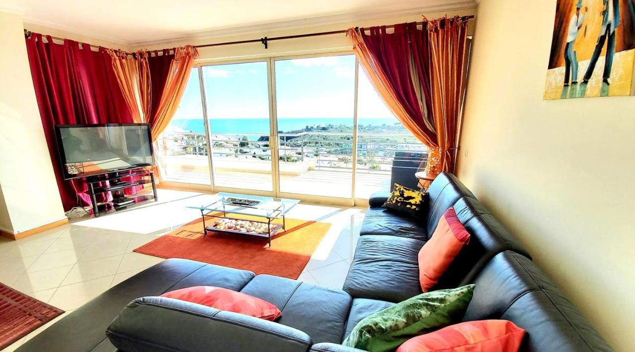 Ferienwohnung Penthouse With Sea Views Albufeira Exterior foto