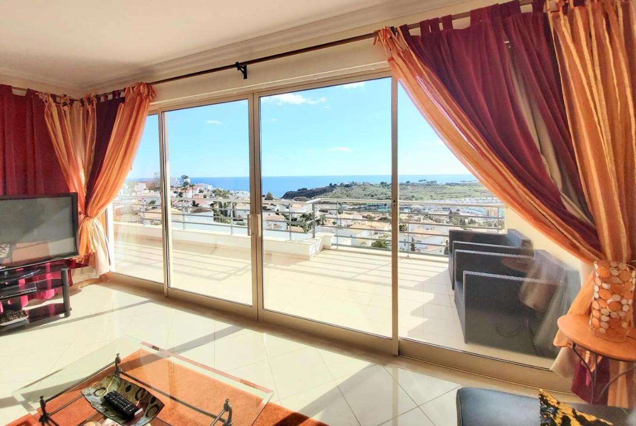 Ferienwohnung Penthouse With Sea Views Albufeira Exterior foto