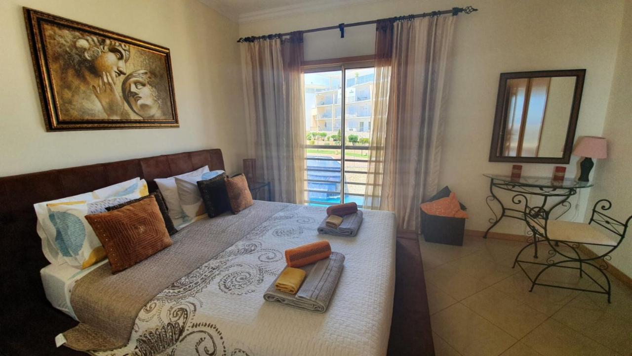 Ferienwohnung Penthouse With Sea Views Albufeira Exterior foto
